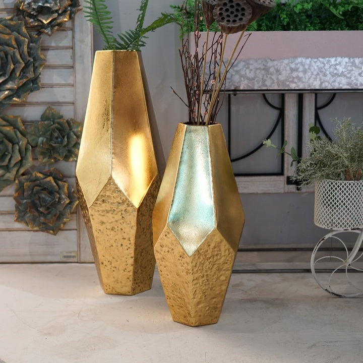 Irregular Geometric Art Gold Vases Decorate Home Metal Decor